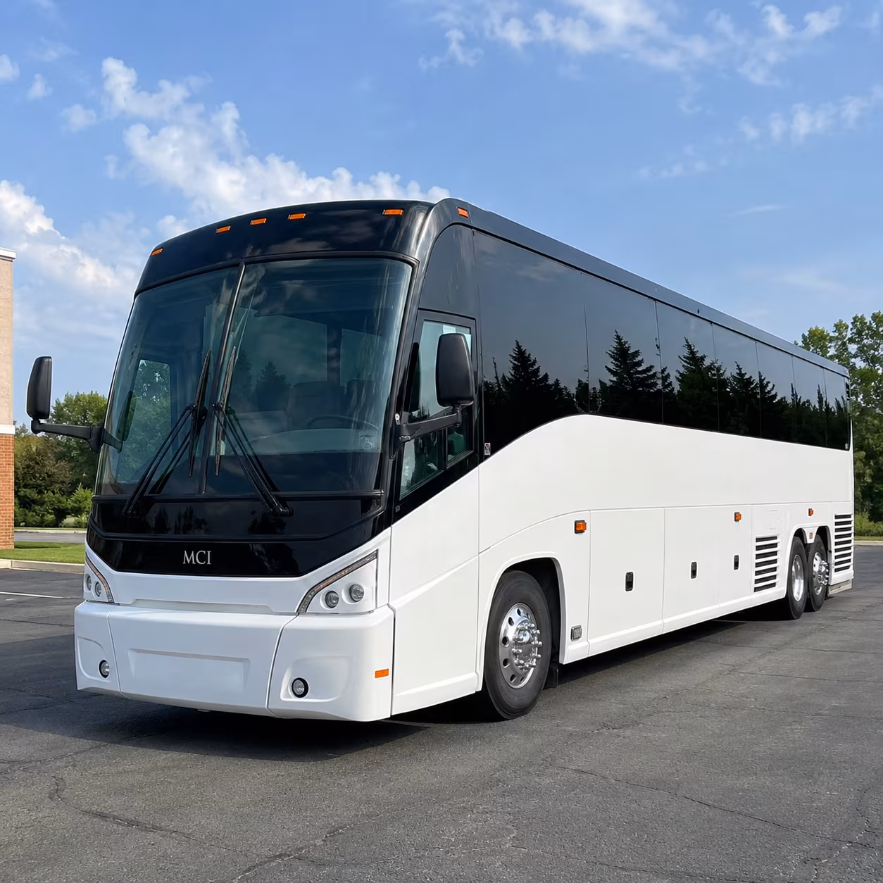 conference shuttles to the kay bailey hutchison convention center and hilton anatole dallas