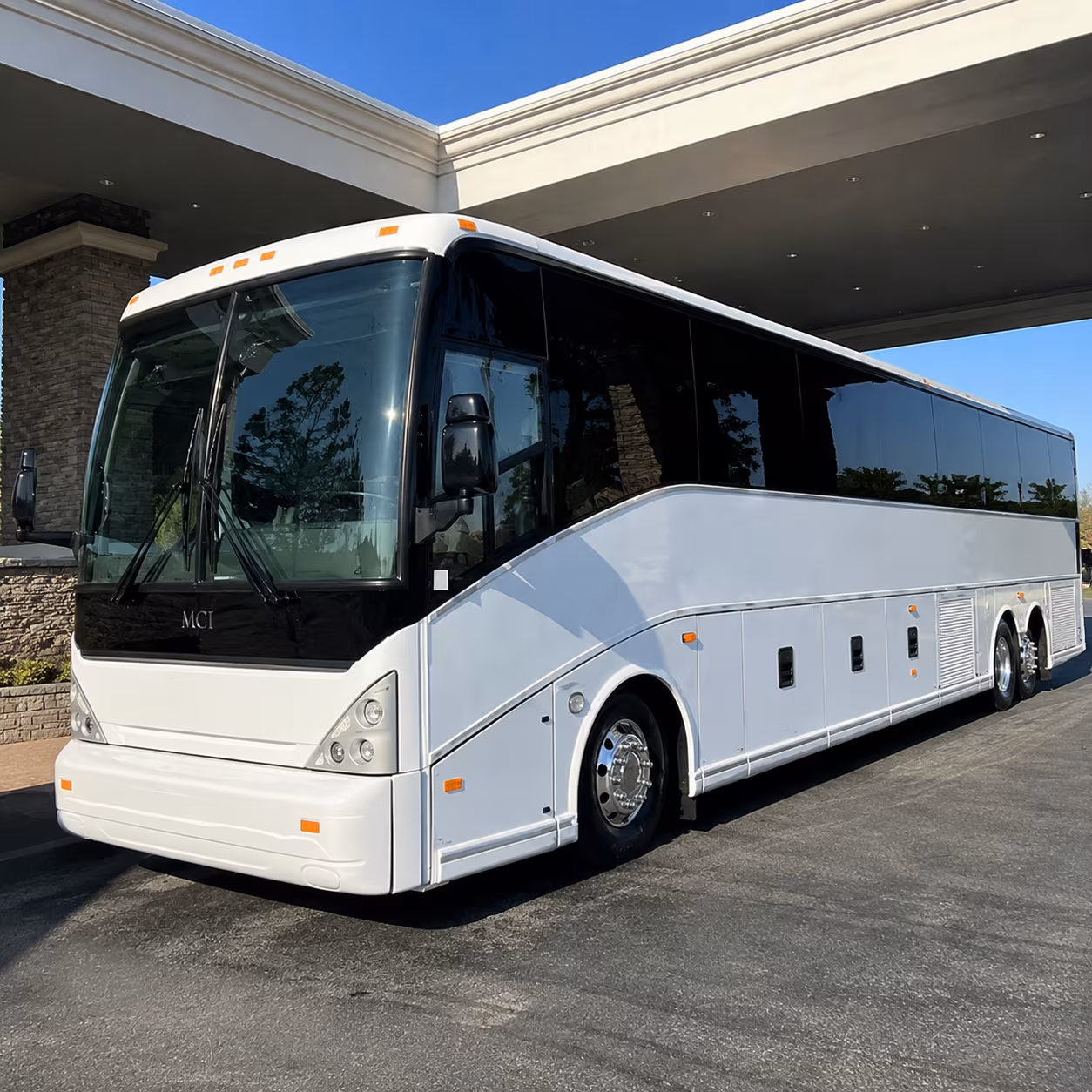 planning a large group departure during peak dfw travel periods